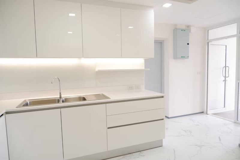 3BR 3BTH Condo, 260 sqm, ฿120,000/month, La Cascade, Near BTS Ekkamai, For Rent – Modern Design, Prime Ekkamai Location, Fully Furnished.