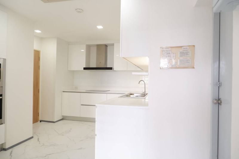 3BR 3BTH Condo, 260 sqm, ฿120,000/month, La Cascade, Near BTS Ekkamai, For Rent – Modern Design, Prime Ekkamai Location, Fully Furnished.