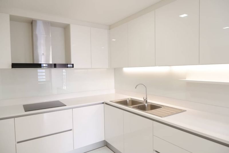 3BR 3BTH Condo, 260 sqm, ฿120,000/month, La Cascade, Near BTS Ekkamai, For Rent – Modern Design, Prime Ekkamai Location, Fully Furnished.