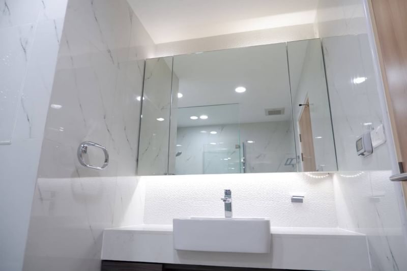 3BR 3BTH Condo, 260 sqm, ฿120,000/month, La Cascade, Near BTS Ekkamai, For Rent – Modern Design, Prime Ekkamai Location, Fully Furnished.