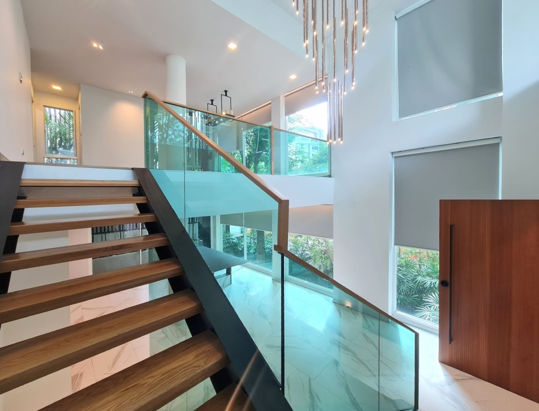 3-Bed 6-Bath Townhome Thonglor 650 sqm For Sale 42M THB