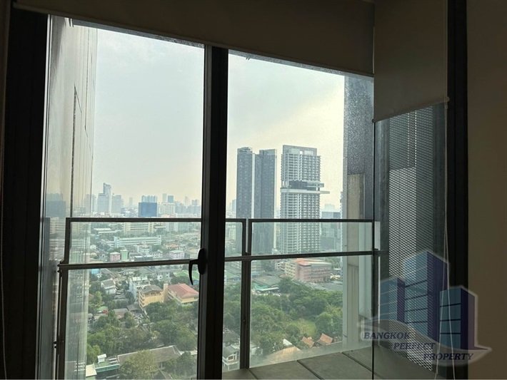 2-Bed, 2-Bath Condo for Sale at The Met Sathorn – 93 sq.m., River Views, Fully Furnished, ฿17,500,000, Near Saphan Taksin BTS, Bangkok