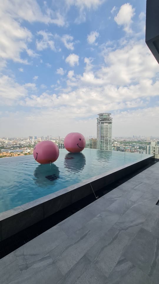 2-BR 1-BTH 47 sqm Condo for Sale at KnightsBridge Rama 4, Near BTS Phra Khanong – 8.05M THB