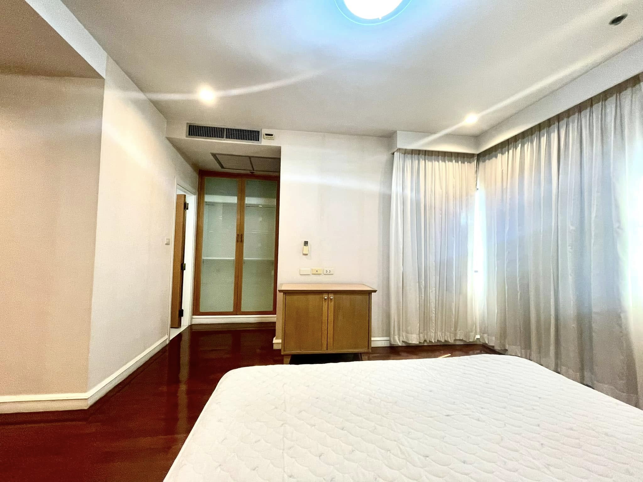 Spacious 3-bedroom condo at S.R. Place, Thonglor, 300 sqm, fully furnished, rent for 100,000 THB/month. Contact BestBKKCondos for more details!