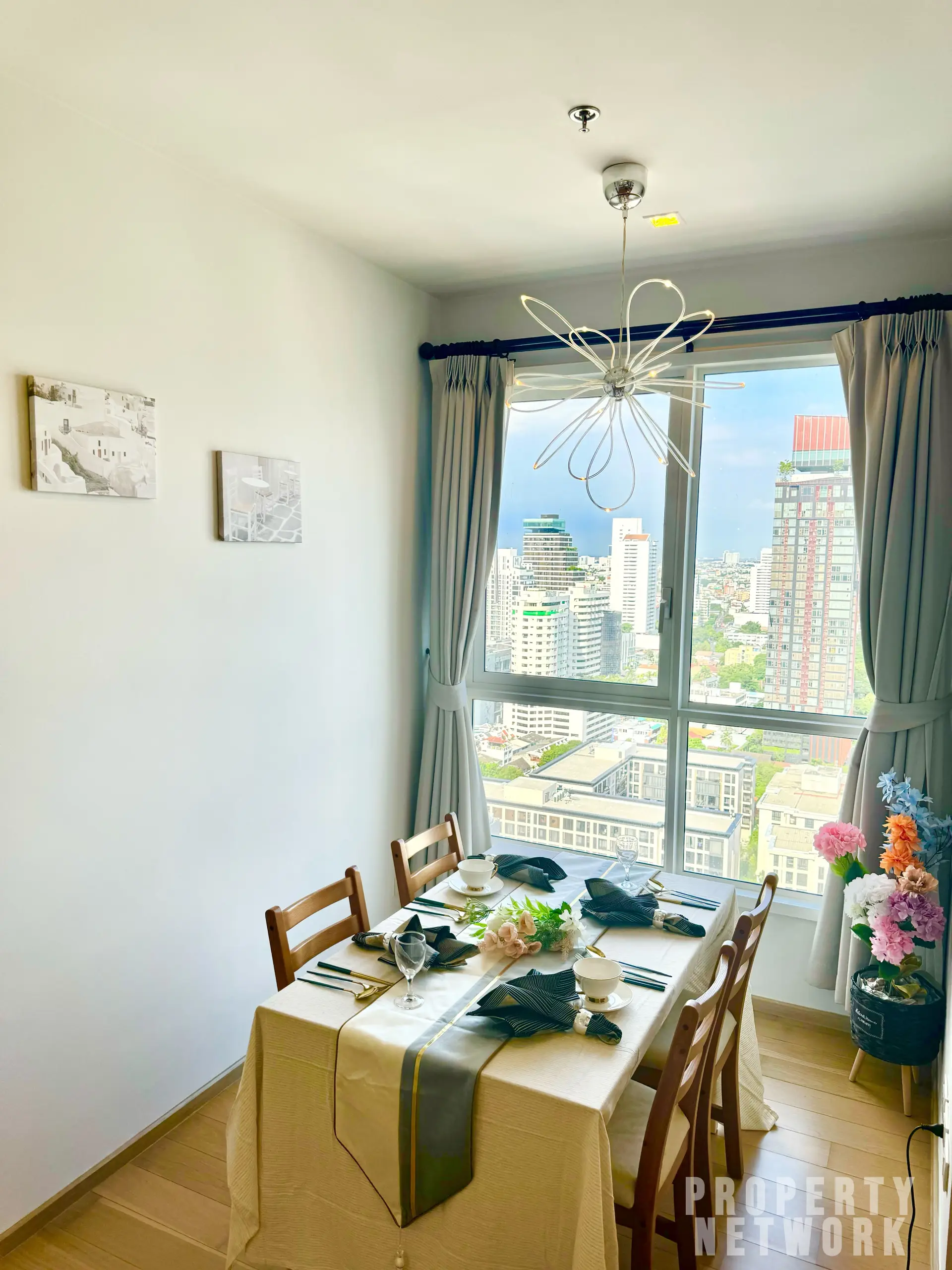 2-Bed, 2-Bath Condo at HQ Thonglor, 100 sqm, ฿69,000/month, Near BTS Thonglor – Luxury Living in Bangkok's Trendy Thonglor District