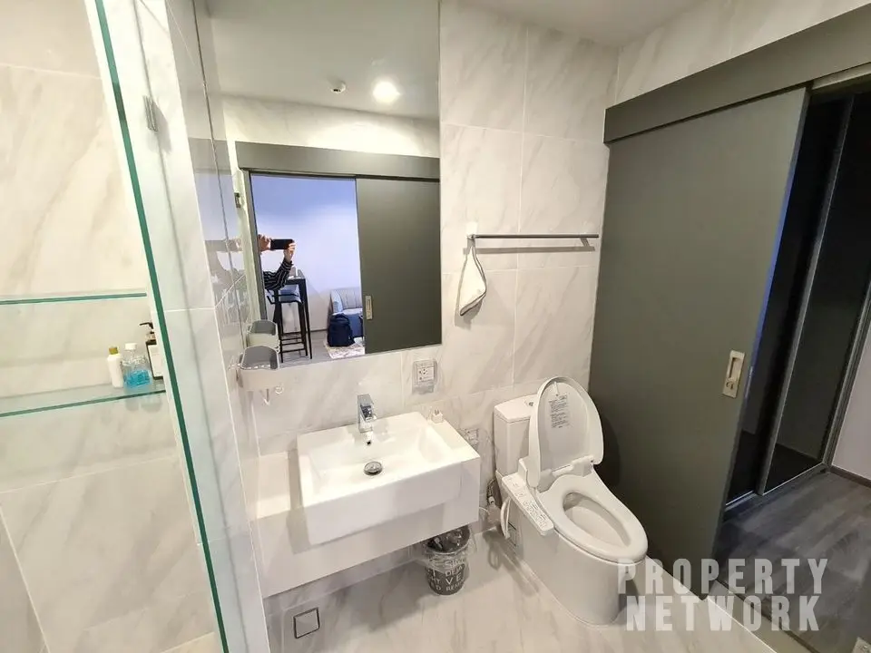 1-BR, 1-BTH Condo, 35 sqm at Ideo Mobi Rangnam, Near ARL Ratchaprarop & BTS Victory Monument, For Rent at ฿24,000/month – Fully Furnished, Prime Ratchathewi Location.