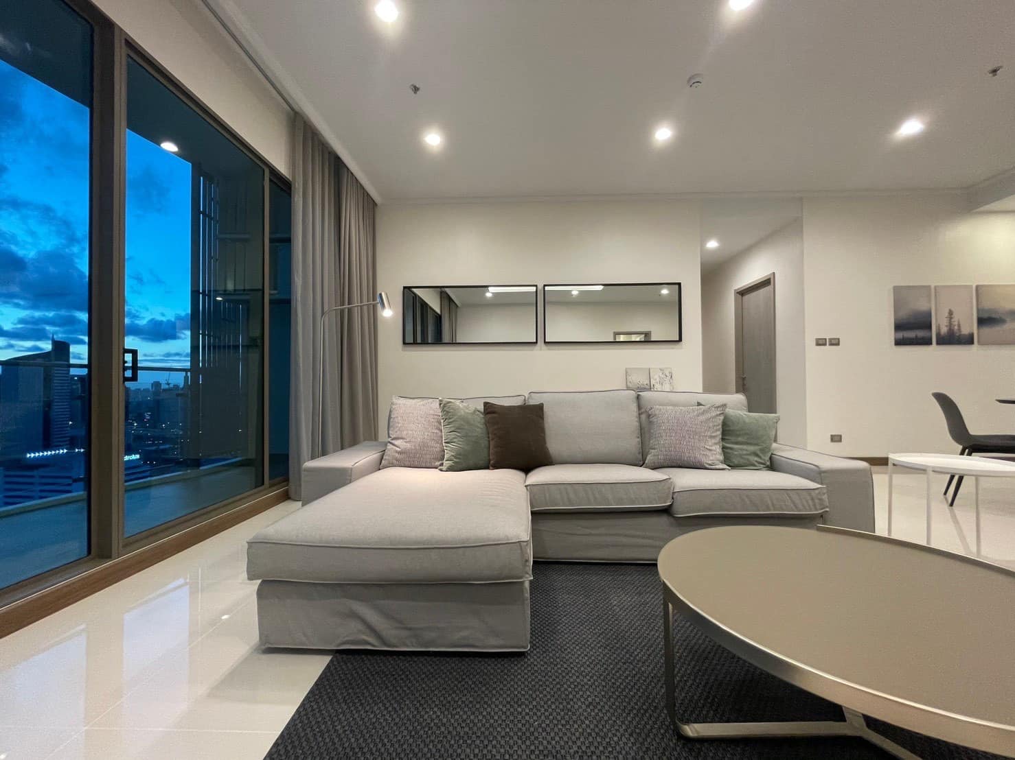 3-Bedroom, 3-Bathroom Condo for Rent or Sale at SUPALAI ORIENTAL Sukhumvit 39, 145 sqm, Stunning City Views, BTS Phrom Phong, ฿110,000/month or ฿25,000,000