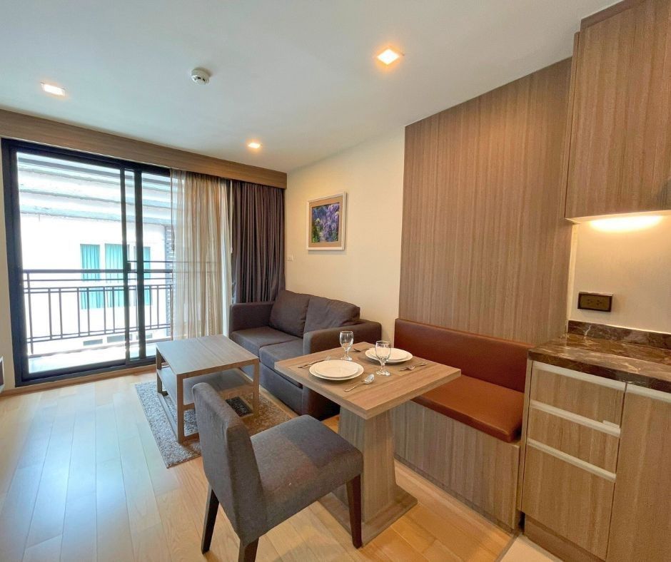 Modern 1-bedroom condo for rent at Art@Thonglor 25, 40.35 sqm, pet-friendly, fully furnished, near BTS Thonglor. Rent 30,000 THB/month. Perfect urban living!