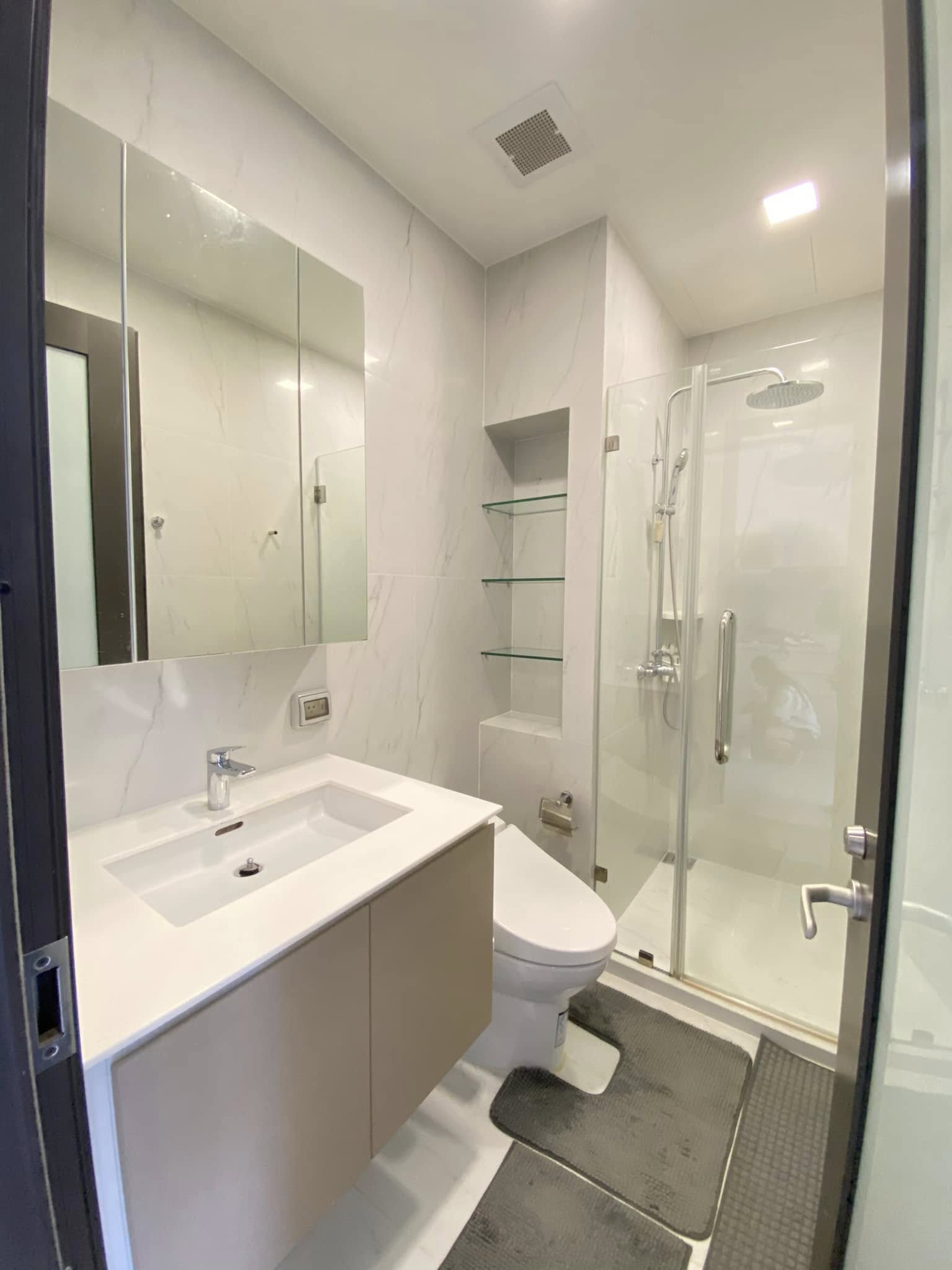 1-BR, 1-BTH Loft Duplex, 35 Sq.M., ฿4.98M, Chewathai Residence ASOKE, Near MRT Phetchaburi & Airport Rail Link Makkasan – For Sale