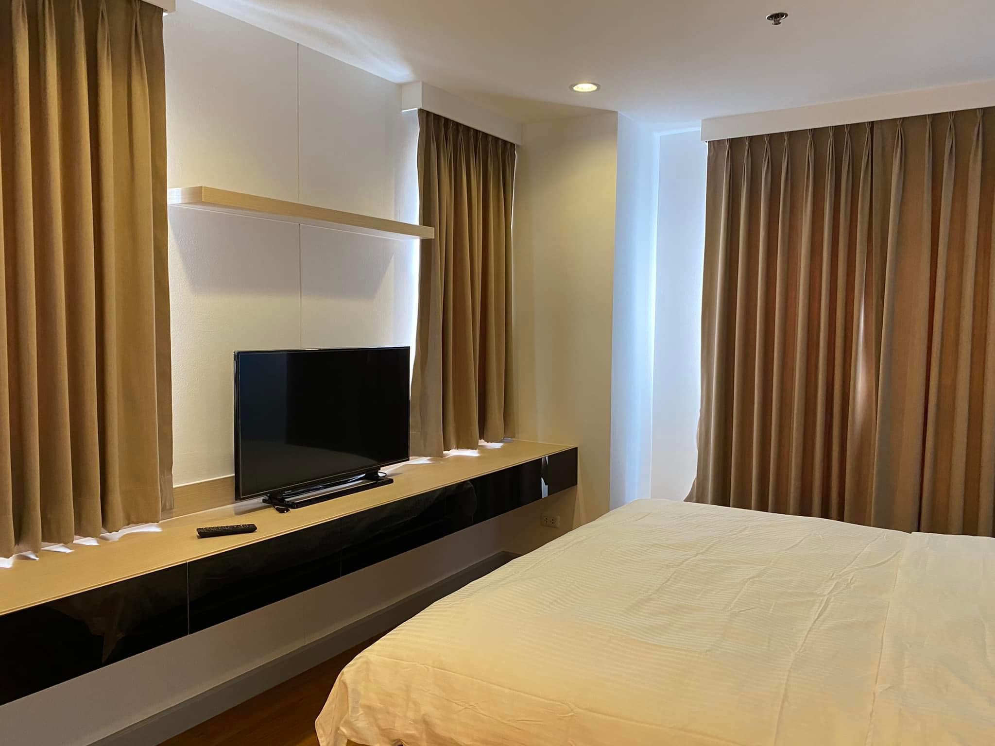 2-Bedroom, 2-Bathroom Condo for Rent at One X Sukhumvit 26 – 75 sqm, Near BTS Prompong, ฿45,000/month