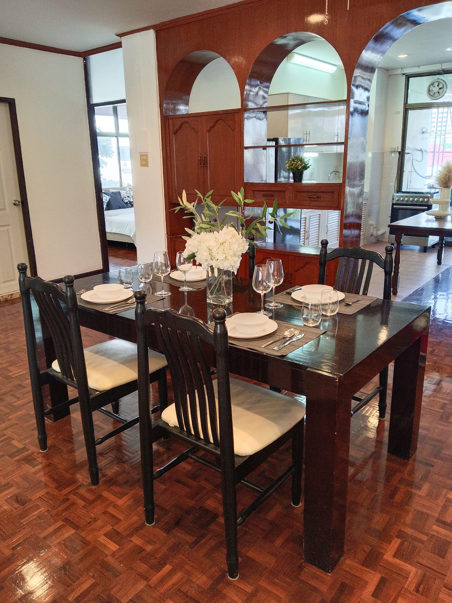4-Bedroom, 2-Bathroom Apartment for Rent at Swasdi Mansion, Sukhumvit 31 – 200 sqm, Pet-Friendly, Near BTS Asok, Only ฿55,000/month
