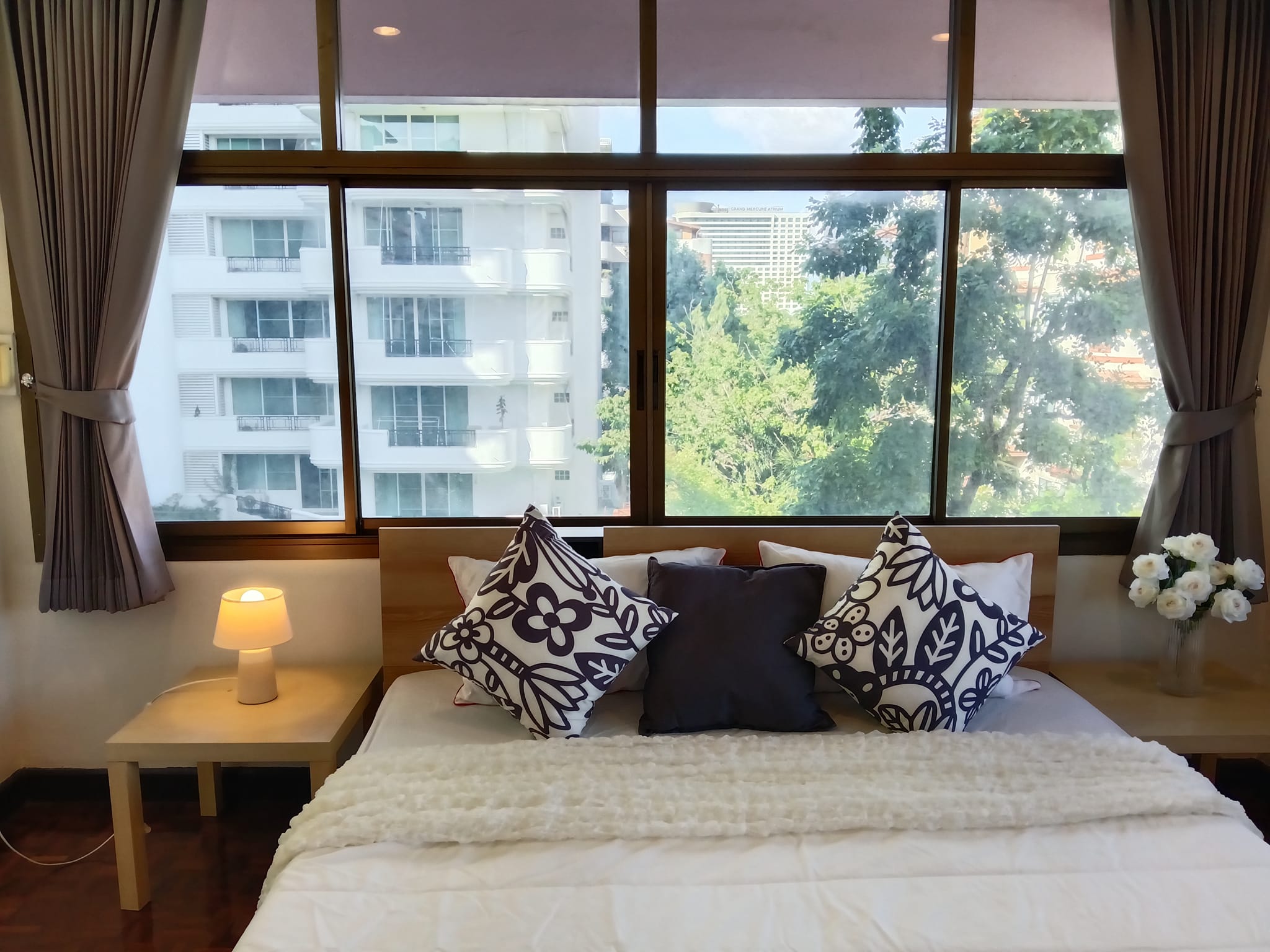 4-Bedroom, 2-Bathroom Apartment for Rent at Swasdi Mansion, Sukhumvit 31 – 200 sqm, Pet-Friendly, Near BTS Asok, Only ฿55,000/month