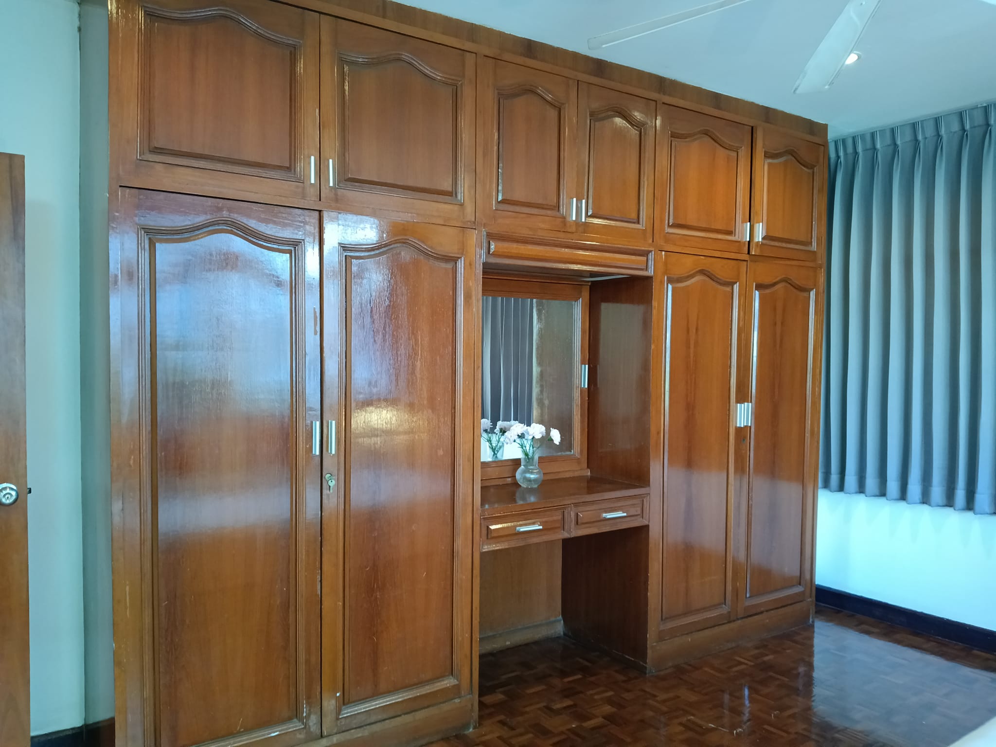 4-Bedroom, 2-Bathroom Apartment for Rent at Swasdi Mansion, Sukhumvit 31 – 200 sqm, Pet-Friendly, Near BTS Asok, Only ฿55,000/month