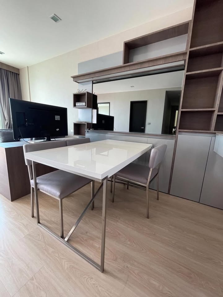 1-Bedroom 1-Bathroom 51.77 sqm Condo at Skywalk Residences for Rent 22,000 THB/month
