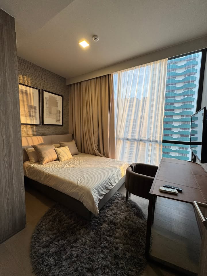 3-BR, 3-BTH Condo, 106 Sq.M., ฿150,000/Month at Celes Asoke, Near BTS Asoke – Fully Furnished, Stunning Views, Premium Amenities, For Rent
