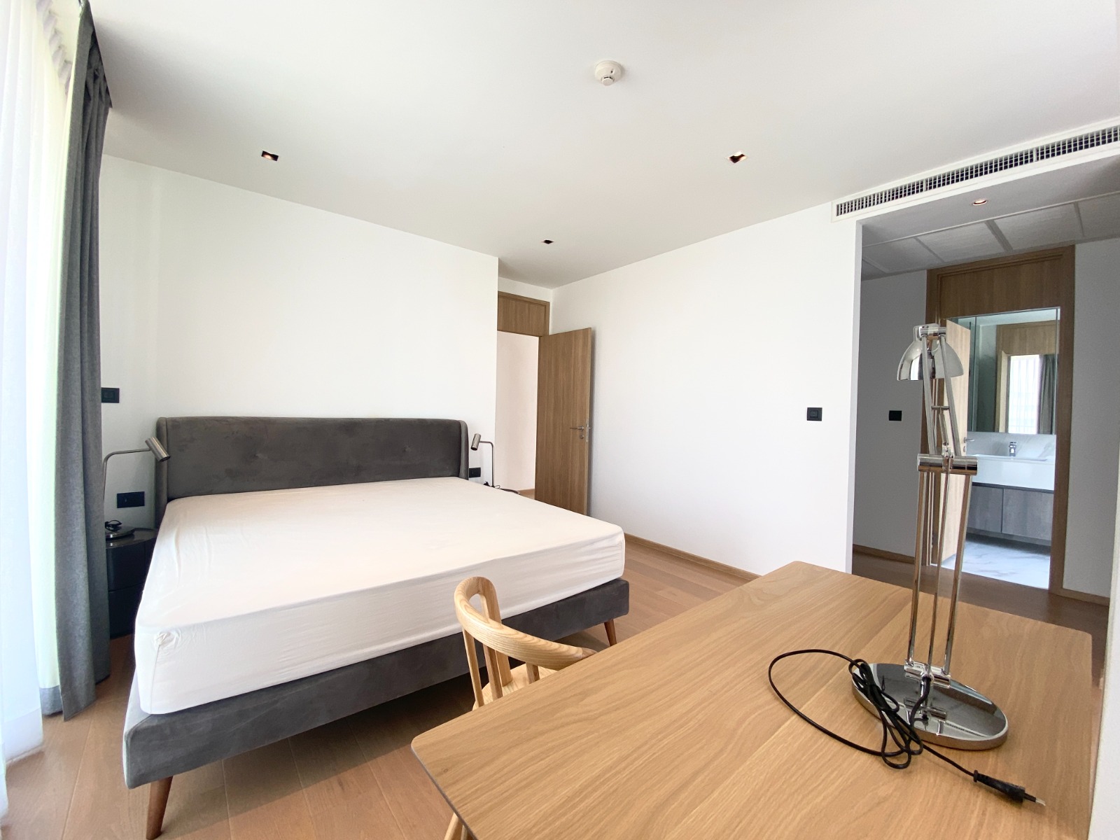 2-Bedroom, 2-Bathroom Condo at Chalermnit Art De Maison, Thonglor – 100 sqm, Fully Furnished, Smart Home, Near Thonglor BTS, ฿90,000/month
