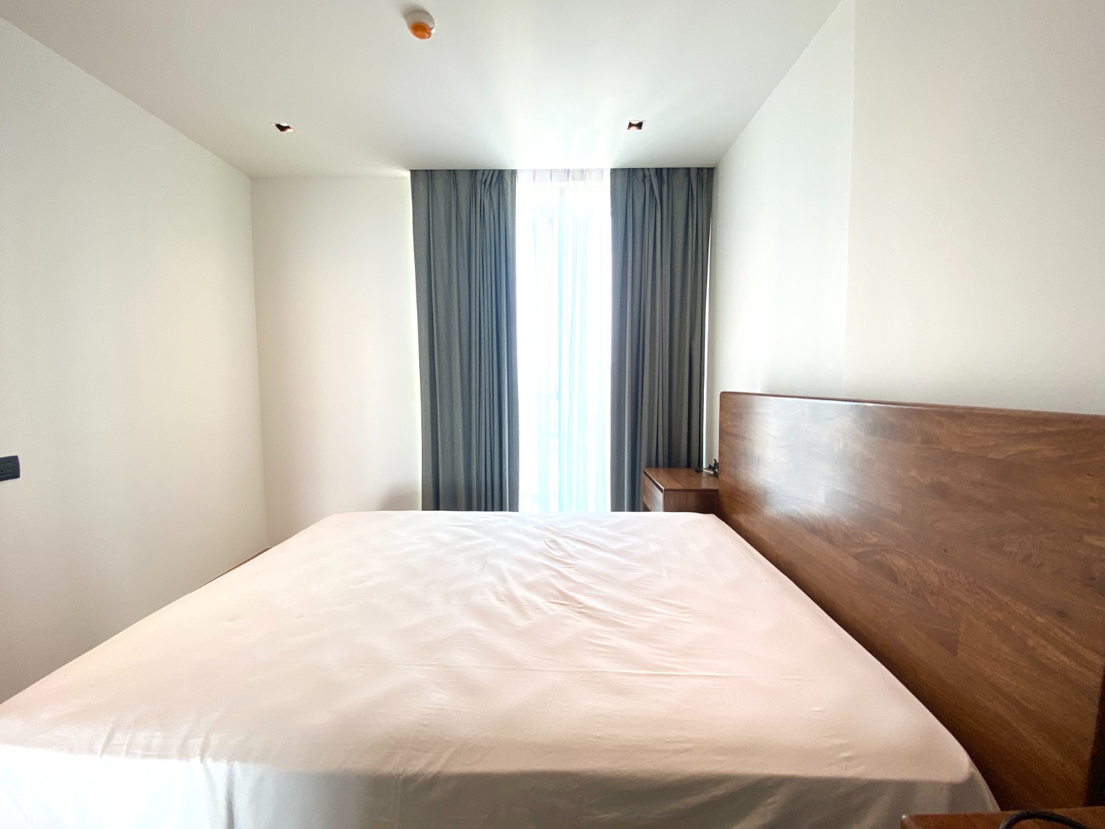 2-Bedroom, 2-Bathroom Condo at Chalermnit Art De Maison, Thonglor – 100 sqm, Fully Furnished, Smart Home, Near Thonglor BTS, ฿90,000/month