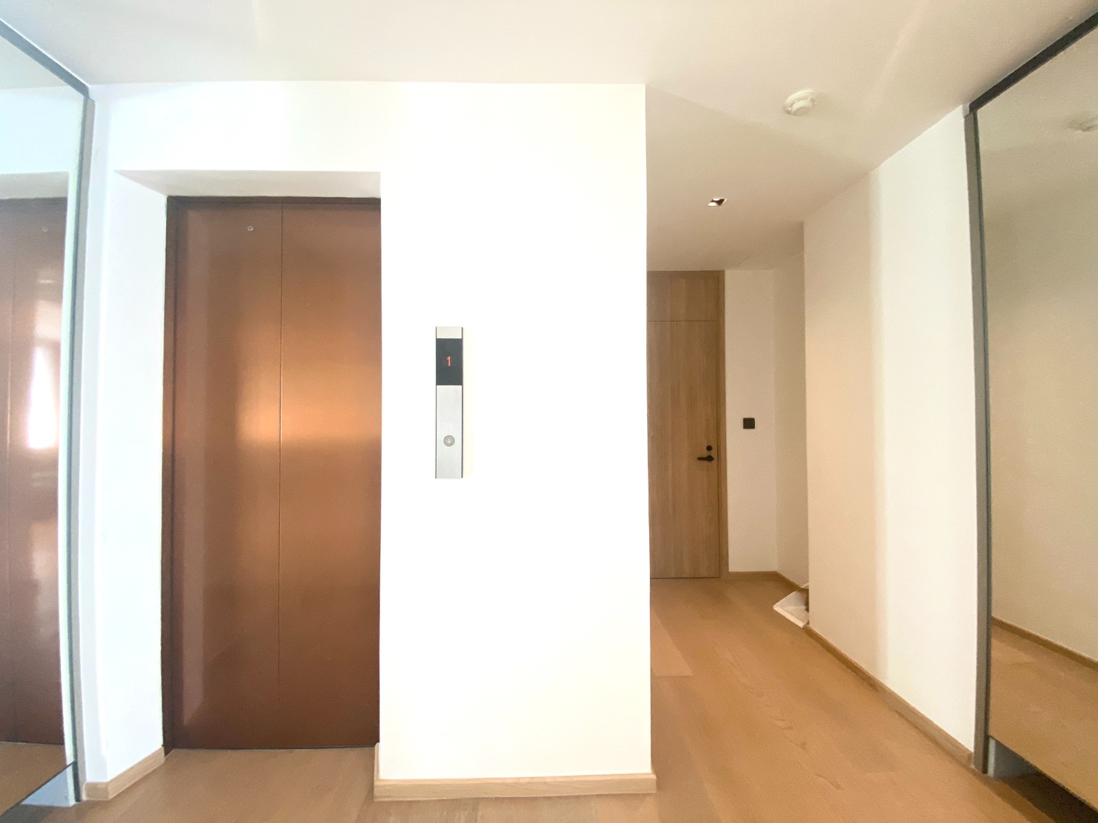 2-Bedroom, 2-Bathroom Condo at Chalermnit Art De Maison, Thonglor – 100 sqm, Fully Furnished, Smart Home, Near Thonglor BTS, ฿90,000/month