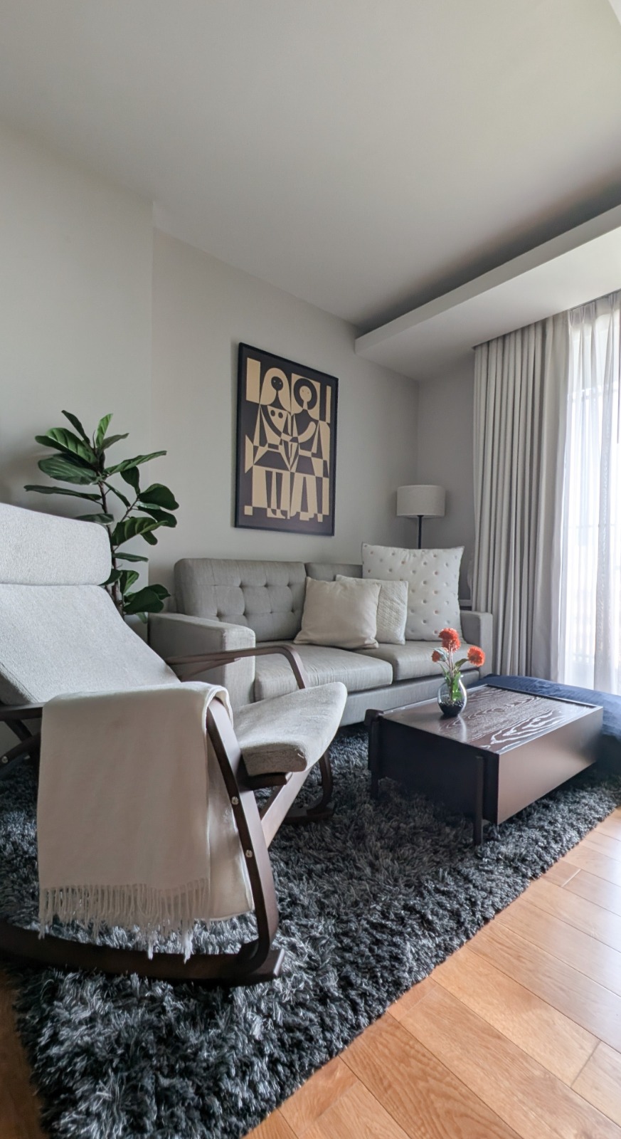 1-Bedroom, 1-Bathroom Condo for Rent at Focus Ploenchit, 48 sqm, BTS Ploenchit, ฿28,500/month – Modern Living in Bangkok’s Prime Location