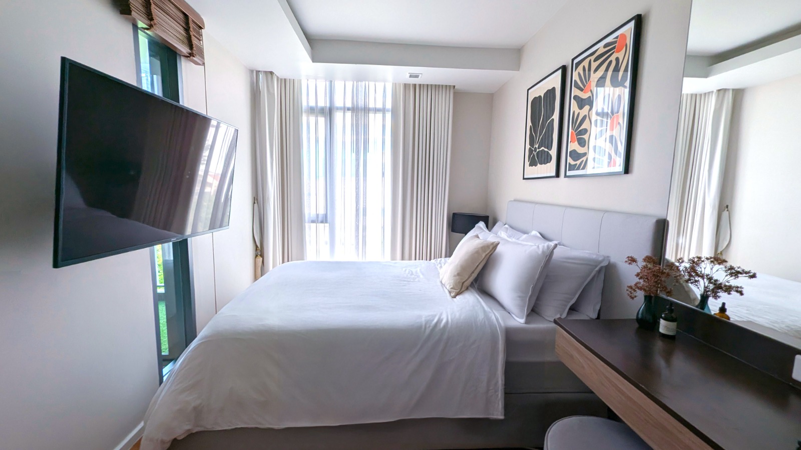 1-Bedroom, 1-Bathroom Condo for Rent at Focus Ploenchit, 48 sqm, BTS Ploenchit, ฿28,500/month – Modern Living in Bangkok’s Prime Location