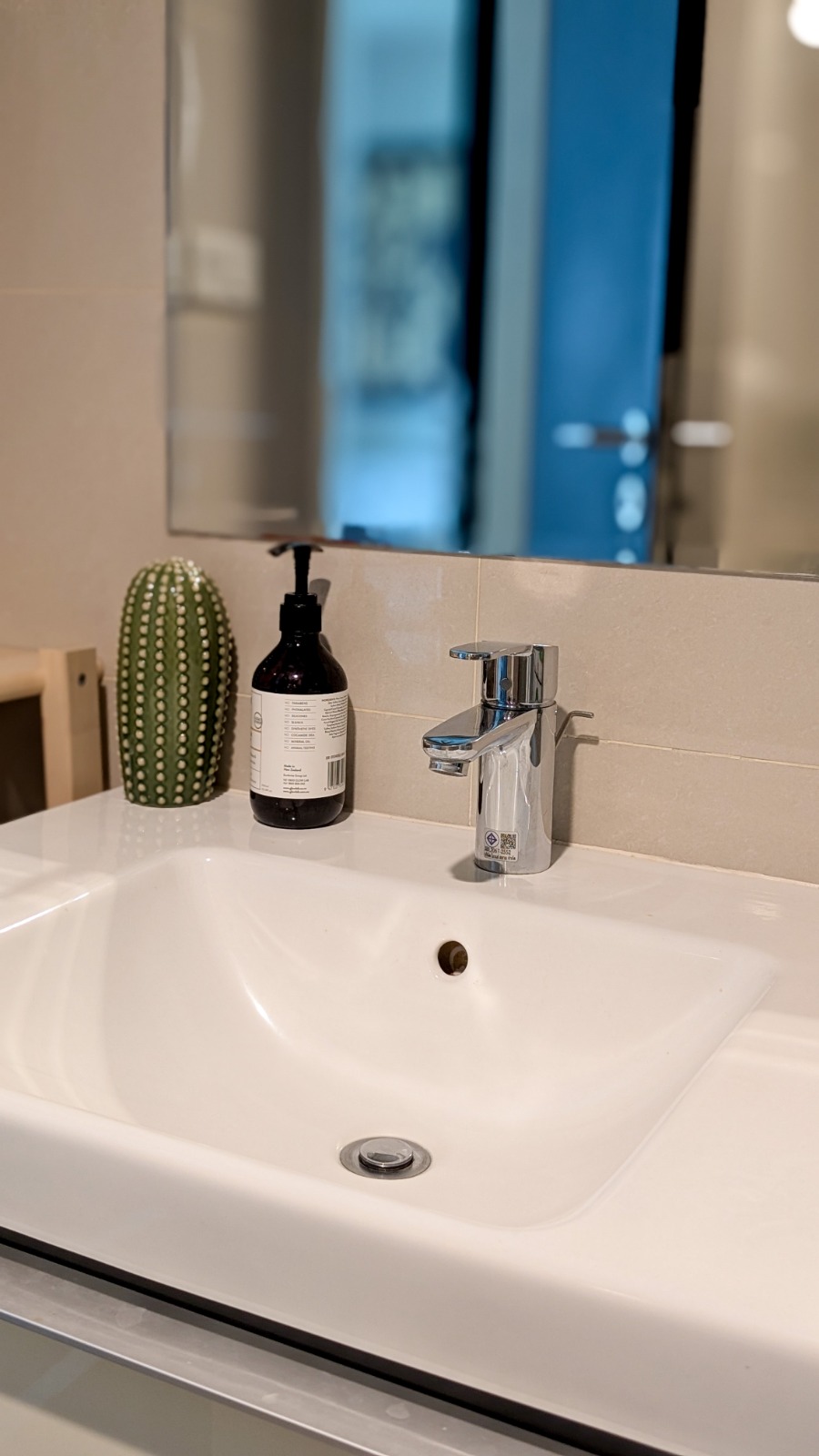 1-Bedroom, 1-Bathroom Condo for Rent at Focus Ploenchit, 48 sqm, BTS Ploenchit, ฿28,500/month – Modern Living in Bangkok’s Prime Location