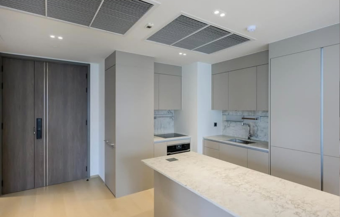 2-Bedroom 2-Bathroom 118sqm Tonson One Residence for Rent 170,000 THB/month, Near BTS Ploenchit, Pet-Friendly, Luxury Condo in Pathum Wan