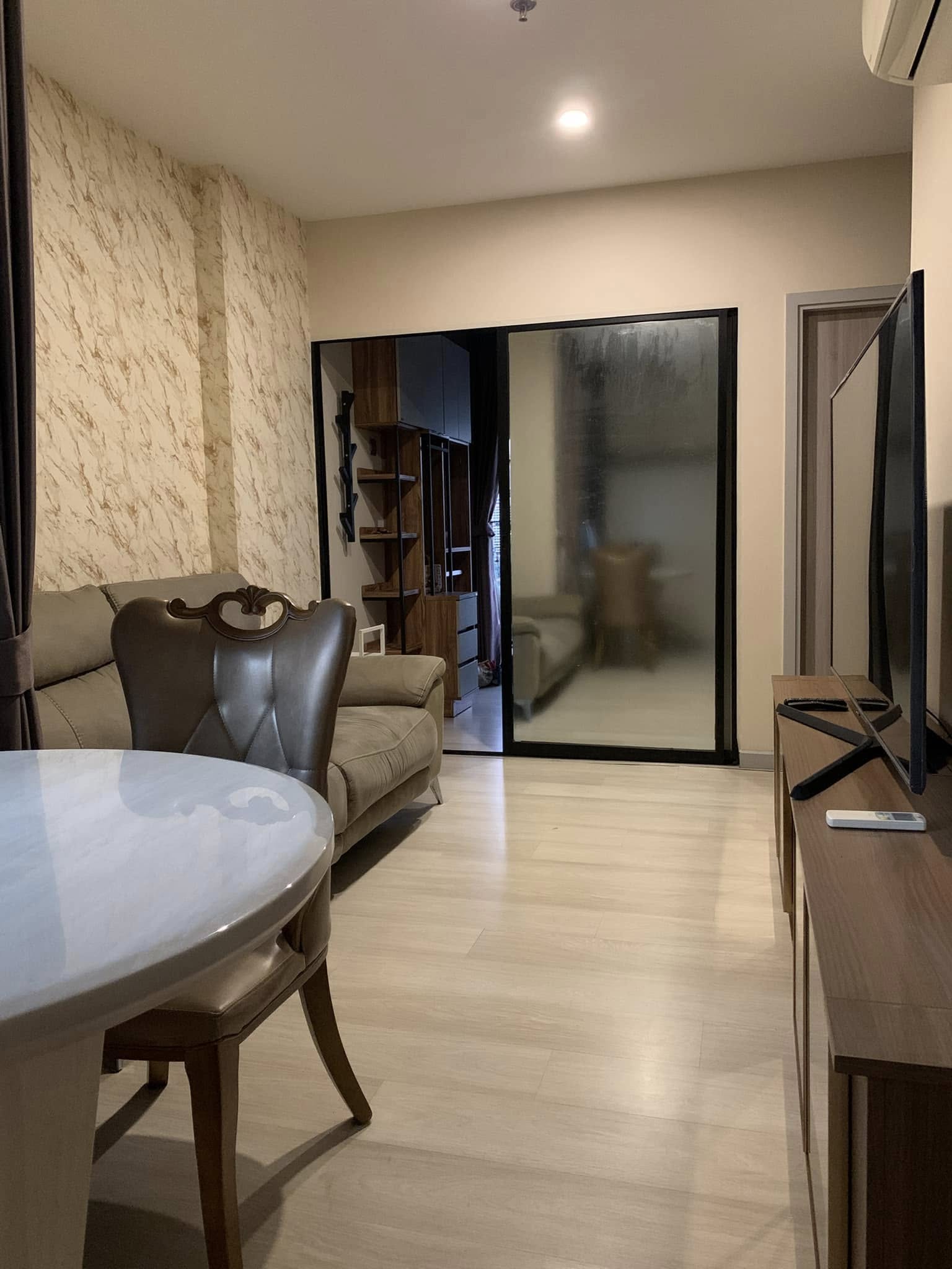 Modern 2-bedroom 1-bathroom 38 sqm condo at Knightsbridge Prime Sathorn. Rent 37,000 THB/month. Fully furnished. Near BTS Chong Nonsi, pool & gym.