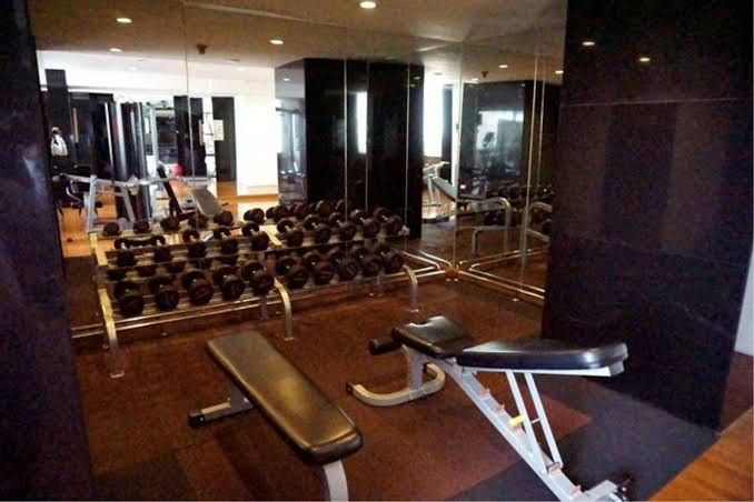 4-Bedroom, 3-Bath, 223sqm Condo at President Park 24, Sukhumvit 24, For Sale at ฿19M, Near Phrom Phong BTS, Luxury Living in Bangkok's Prime Location