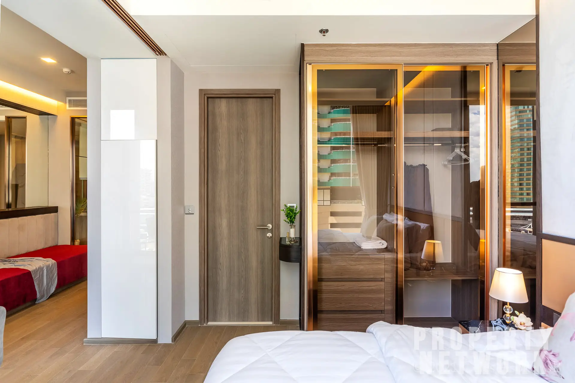 1-Bedroom, 1-Bath, 42sqm Condo at Celes Asoke, For Rent 35K THB/month, Near MRT Sukhumvit & BTS Asoke, Fully Furnished, Prime Bangkok Location