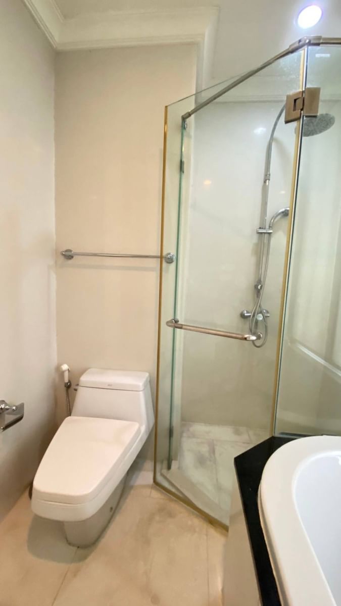 2-Bed 2-Bath 112sqm Royce Private Residence for Rent near BTS Phrom Phong, 80K THB/month
