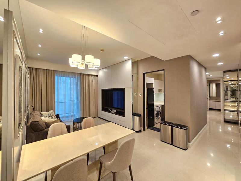 2-Bedroom, 2-Bathroom, 110 sqm Condo at Q Langsuan for Rent, 85K THB, Near BTS Chit Lom, MRT Lumphini