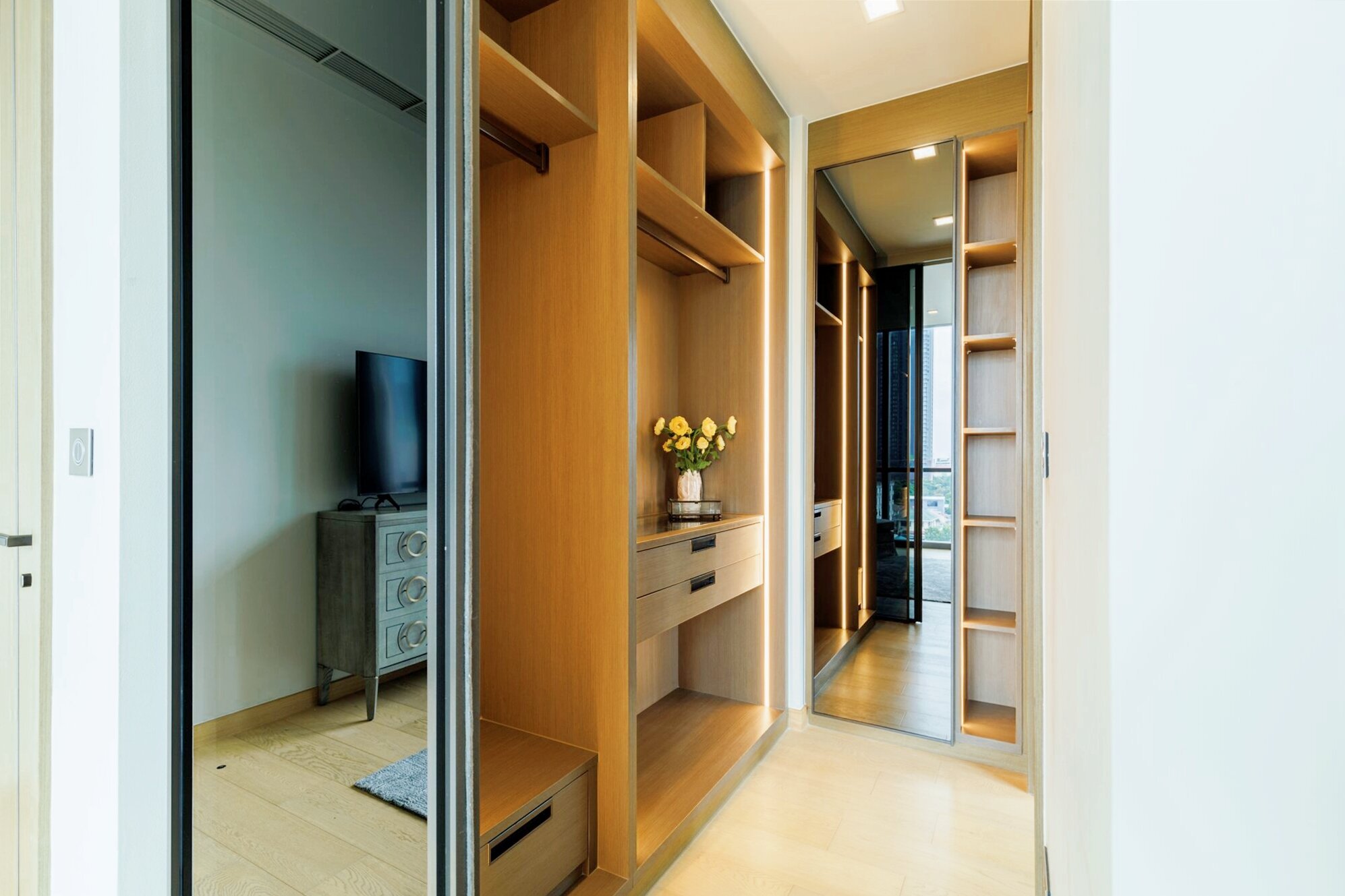 2BR, 3BTH, 125sqm The Monument Thong Lo, BTS Thong Lo, Rent 150K-180K, Sale 37M