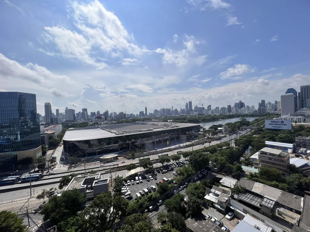 1BR, 1BTH, 35sqm Siamese Exclusive Queens, MRT Queen Sirikit, For Sale 9.3M THB
