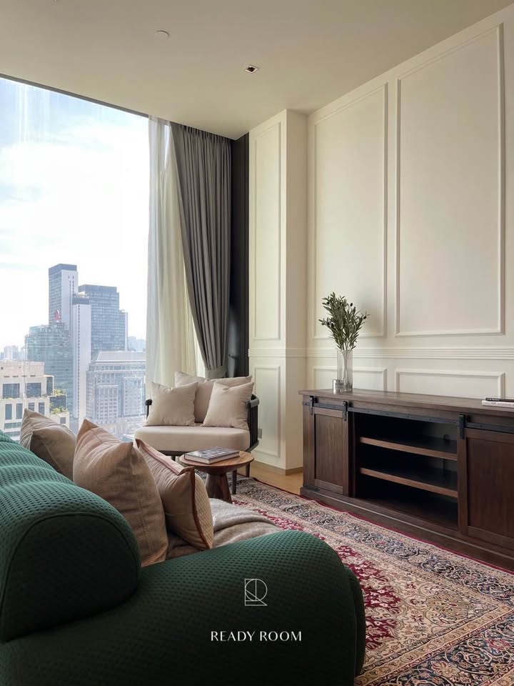 Luxury 2-bed, 2-bath combined unit at 28 Chidlom. 86 sqm, 24th floor, fully furnished, BTS Chidlom nearby. For sale 44M THB. Prime Bangkok location.
