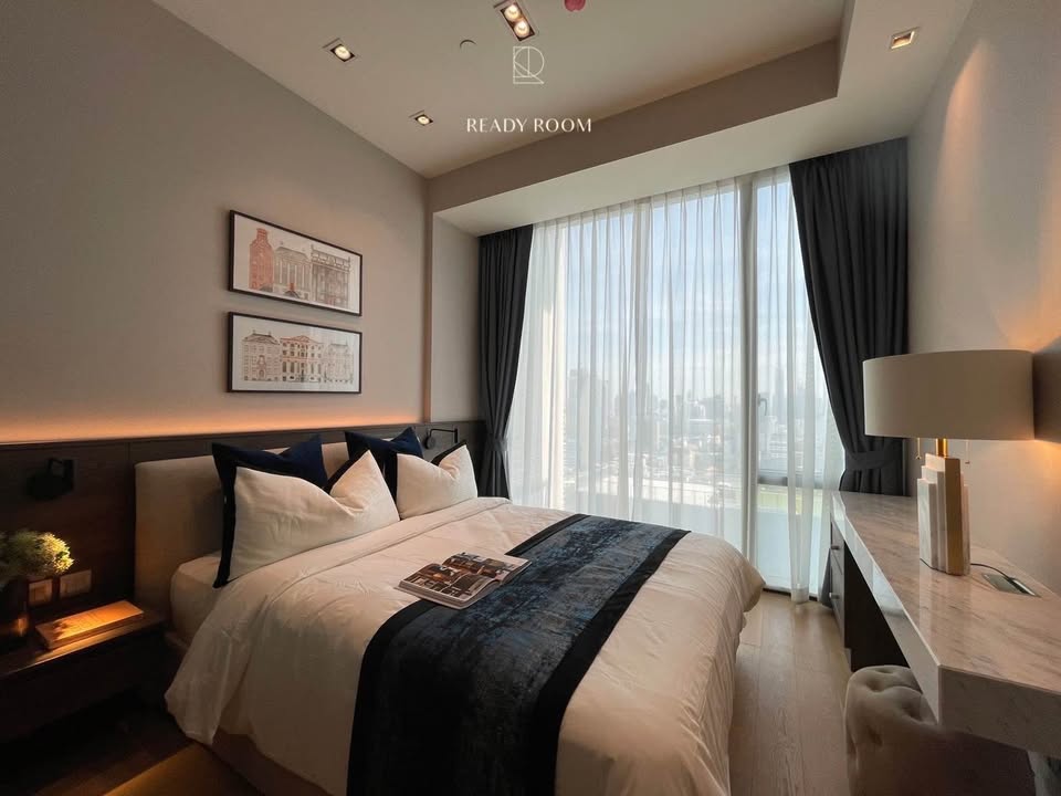 Luxury 2-bed, 2-bath combined unit at 28 Chidlom. 86 sqm, 24th floor, fully furnished, BTS Chidlom nearby. For sale 44M THB. Prime Bangkok location.