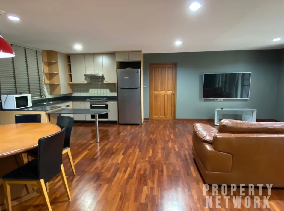 This 3-bedroom, 2-bathroom condo offers excellent value in one of Bangkok’s most desirable locations, with great amenities and an unbeatable lifestyle. Don't miss the opportunity to make this your new home. Contact us today to schedule a viewing!