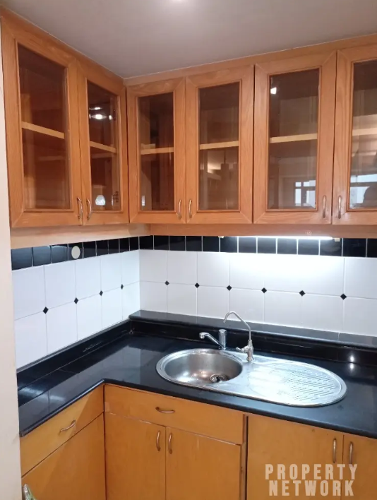 Spacious 1-Bedroom 1-Bathroom 52 sqm condo at Pipat Place For Sale ฿5,150,000. Just 360m from BTS Chong Nonsi. Great location in Silom, Bang Rak!