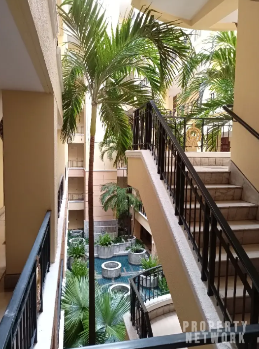 Spacious 1-Bedroom 1-Bathroom 52 sqm condo at Pipat Place For Sale ฿5,150,000. Just 360m from BTS Chong Nonsi. Great location in Silom, Bang Rak!