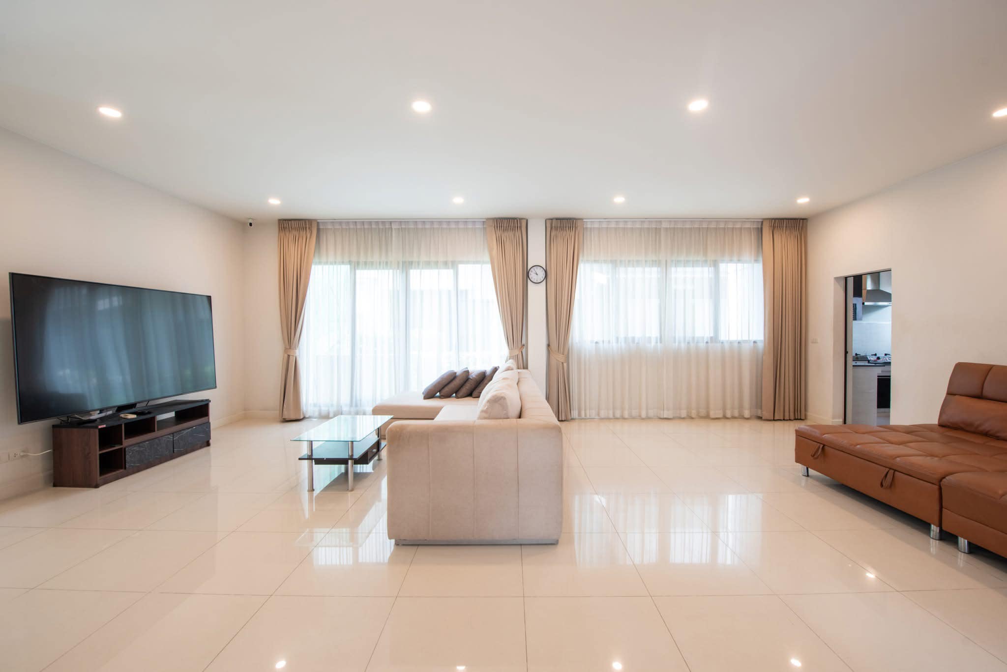 6-Bedroom, 7-Bathroom House, 375 sqm at The City Ratchapruek Suanphak, Rent 120,000 THB or Sale 15,990,000 THB, Near MRT Nonthaburi, Fully Furnished
