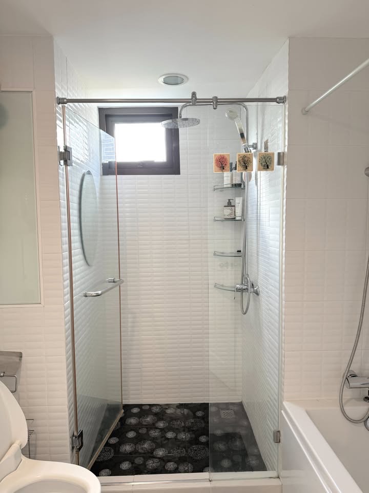 3-Bed, 3-Bath 110sqm Penthouse at Pearl Residences Sukhumvit 24 for Rent 85K THB, 400m to BTS Phrom Phong