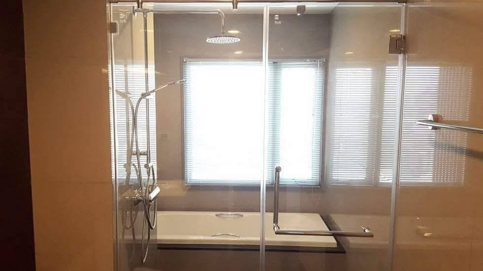2-Bedroom, 2-Bathroom, 79sqm The Crest Sukhumvit 34, Rent 60K or Sale 16-20M THB, Near BTS Thonglor