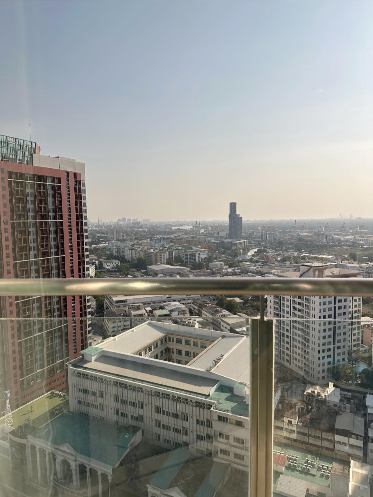 1-Bedroom 1-Bathroom 54sqm Sky Walk Residences for Rent 40K THB, Near BTS Phra Khanong, Fully Furnished, Modern Condo in Vibrant Phra Khanong