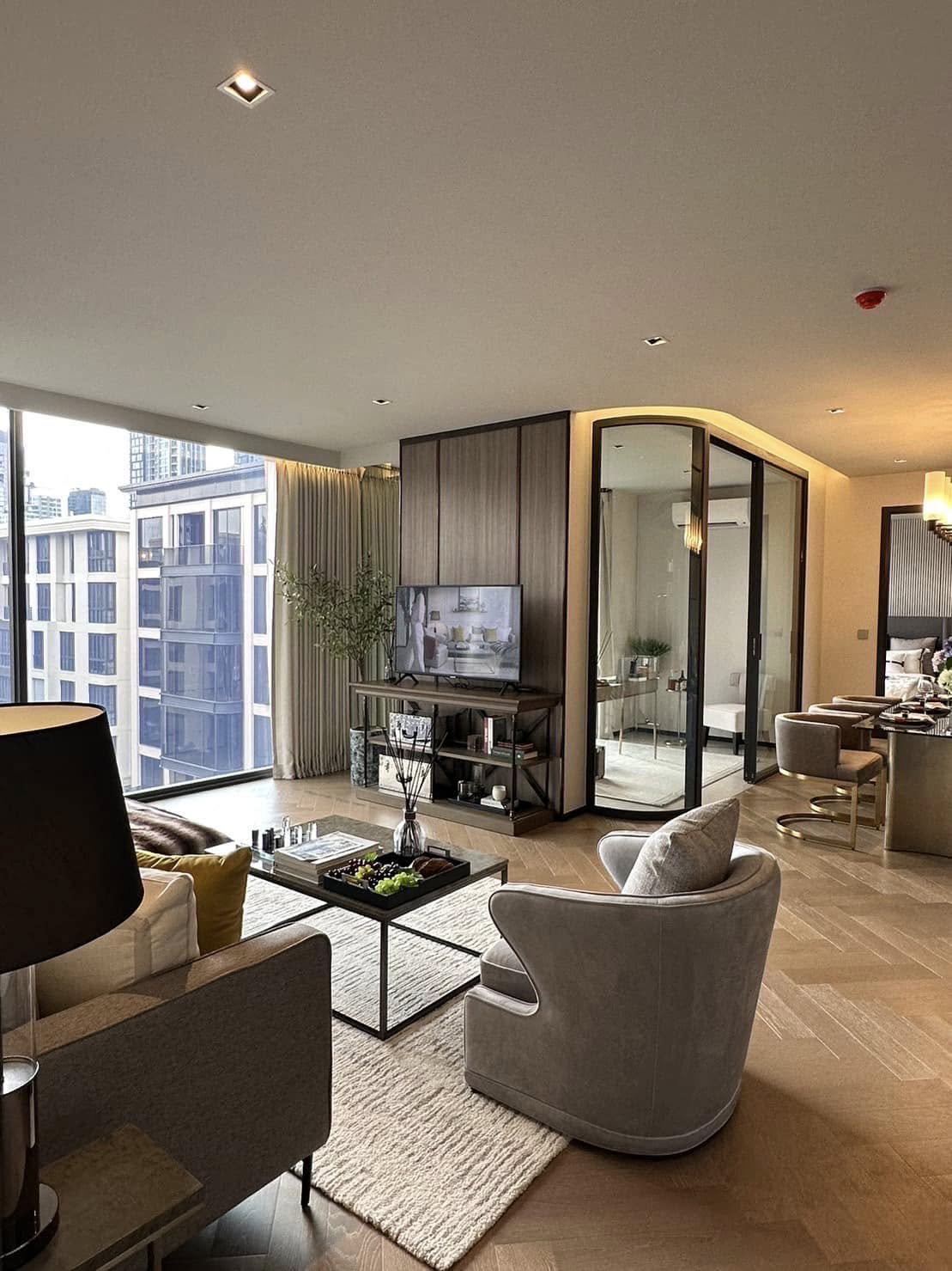 Modern 2-bedroom, 2-bathroom condo at The Reserve 61 Hideaway, 120 sqm, fully furnished with high-end decor, private balcony, and luxury facilities in Thonglor.