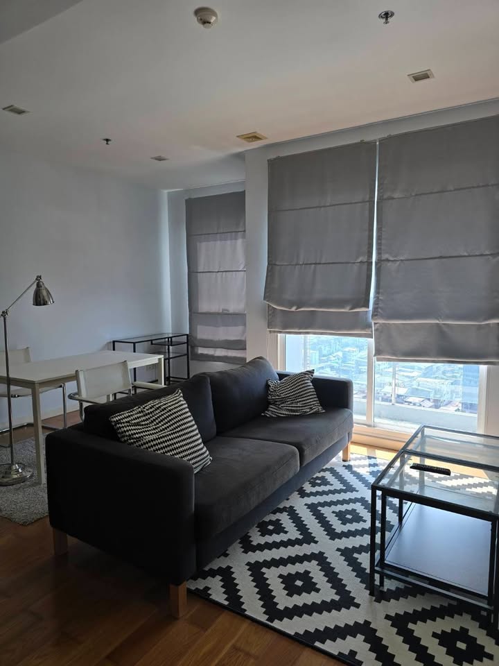 Stylish 2-bedroom condo for rent at Condolette Ize Ratchathewi, fully furnished, 80 sqm, near BTS Ratchathewi. Rent: 43,000 THB/month. Call now!
