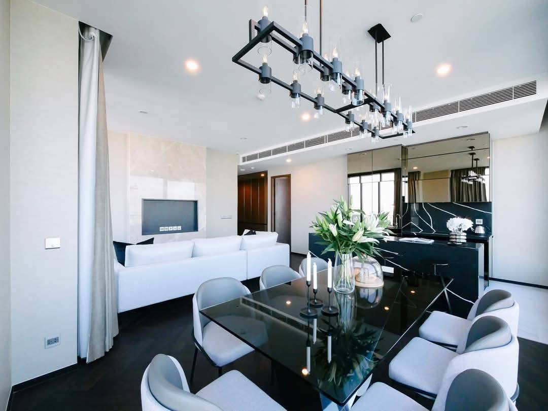 3-Bed, 3-Bath, 123.93 sqm Condo at The ESSE Sukhumvit 36 for Rent near BTS Thonglor, ฿190,000/month, Fully Furnished, Available from March 2025.