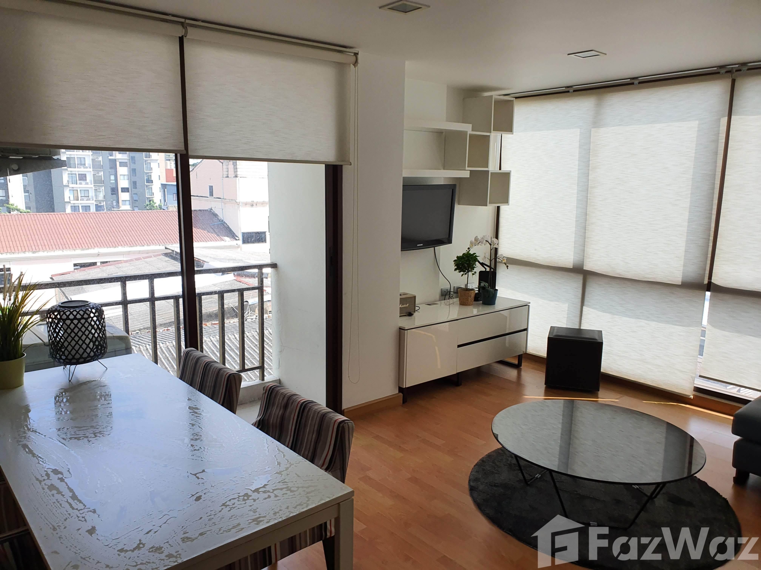 Modern 1-bedroom, 1-bathroom condo at XVI The Sixteenth, 43 sqm, for sale at ฿5,100,000 or rent at ฿25,000/month near MRT Queen Sirikit.