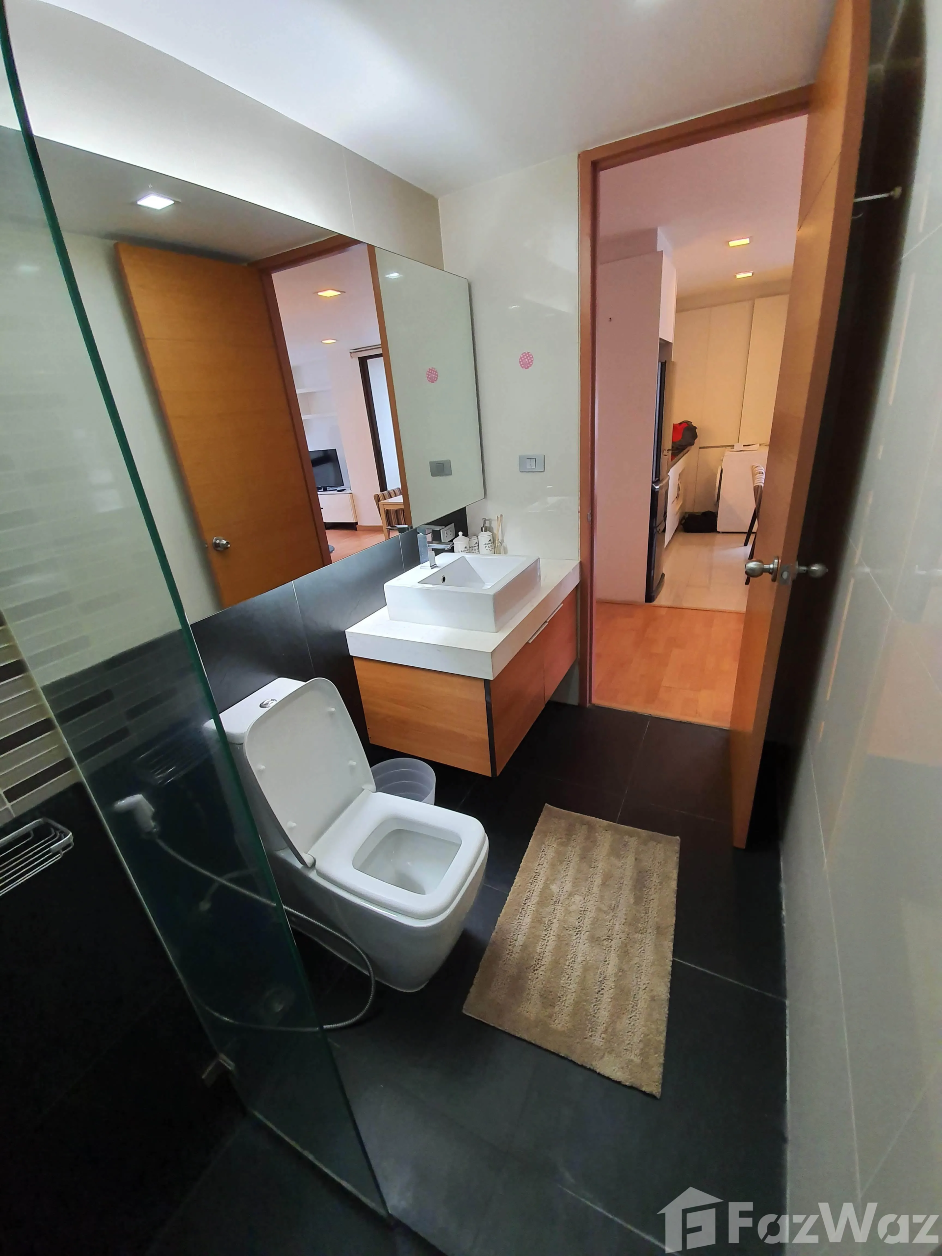 Modern 1-bedroom, 1-bathroom condo at XVI The Sixteenth, 43 sqm, for sale at ฿5,100,000 or rent at ฿25,000/month near MRT Queen Sirikit.