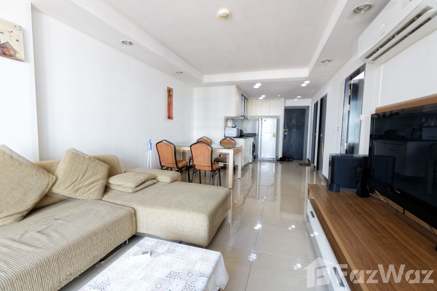 2 Bedrooms, 2 Bathrooms, 76 sqm condo at The Kris 2 Ratchada 17 for sale at ฿4,550,000. Modern amenities, great location in Din Daeng, Bangkok. Perfect for investment.
