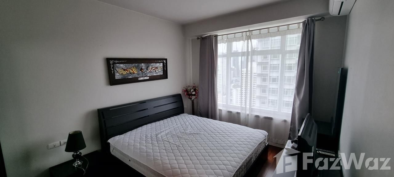 1-Bedroom, 1-Bathroom condo for sale at Circle Petchaburi, 47 sqm, at ฿4.6M. Ideal location near MRT, shopping, dining, and top schools. Perfect for city living.