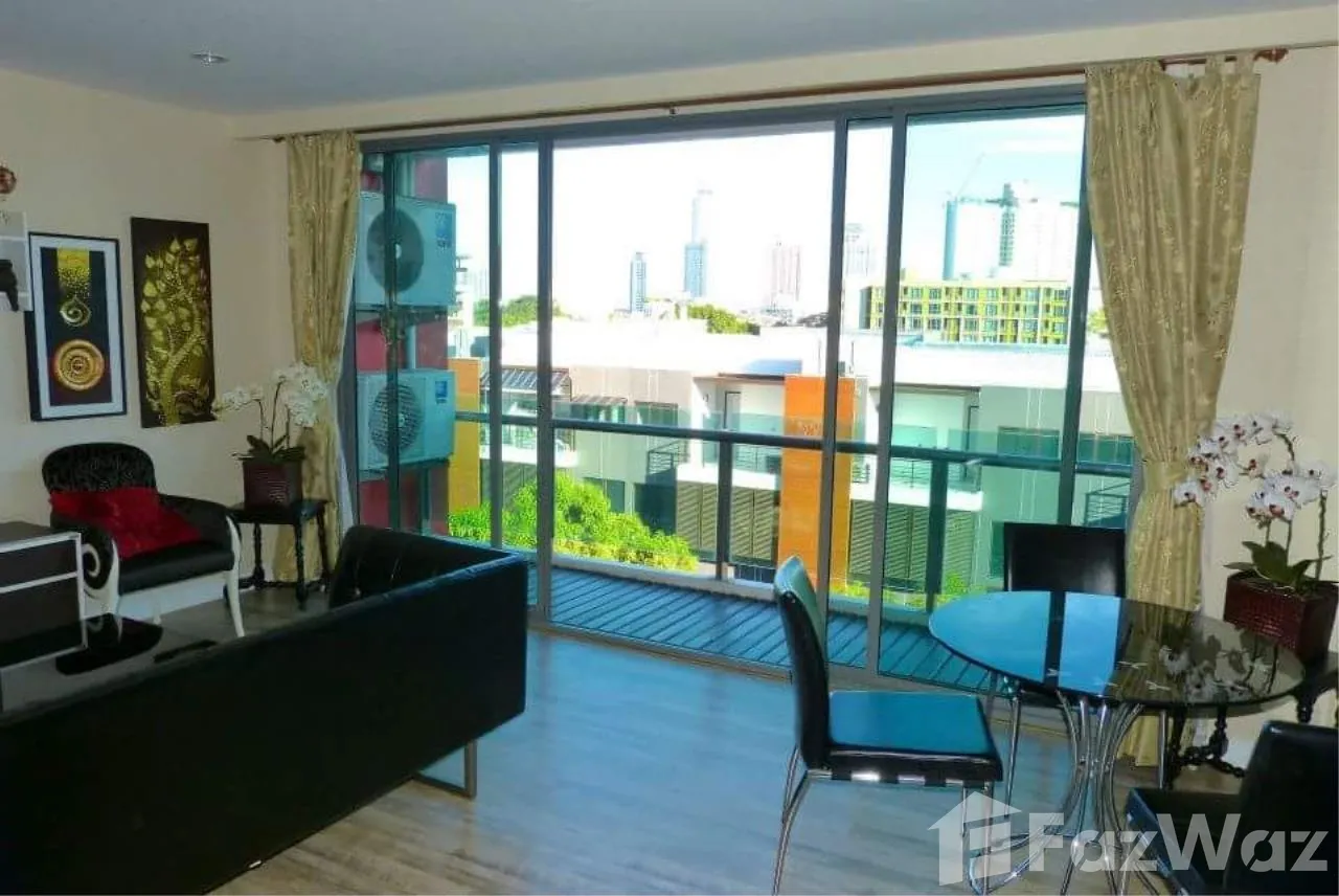 Luxurious 2-bed, 2-bath + study, 80 sqm condo at Click Condo Sukhumvit 65 for sale at ฿7.2M. Prime location near BTS, top amenities, and vibrant city life.